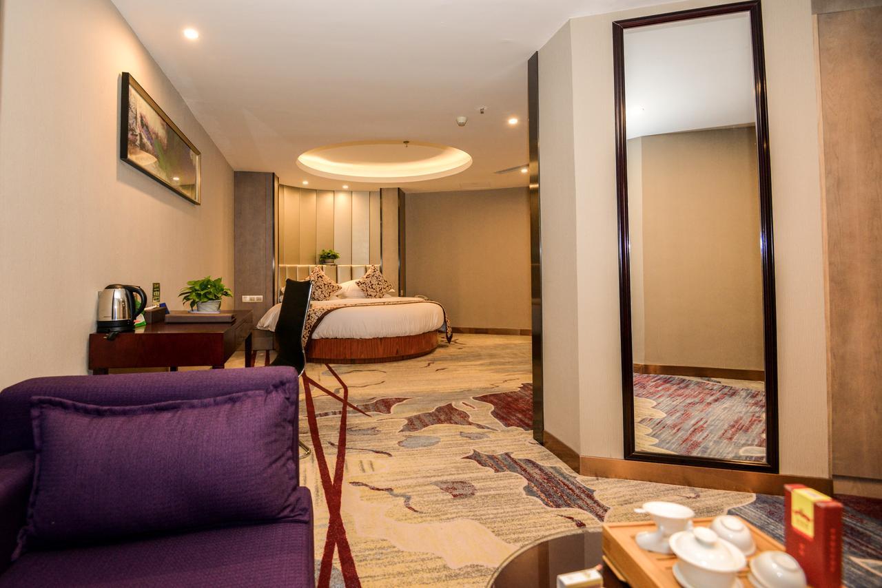 Days Hotel & Suites Shishi Quanzhou  Zewnętrze zdjęcie