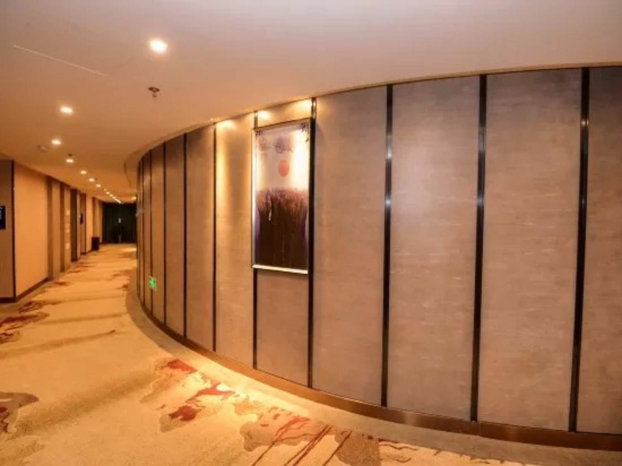 Days Hotel & Suites Shishi Quanzhou  Zewnętrze zdjęcie